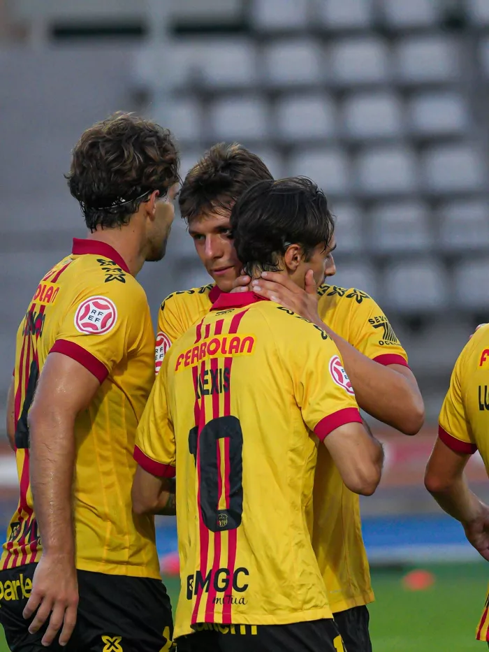 A punt per a la lliga! (2-0)